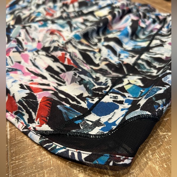 Lululemon Hotty Hot Short Il (Long 4") - Picture 10 of 14